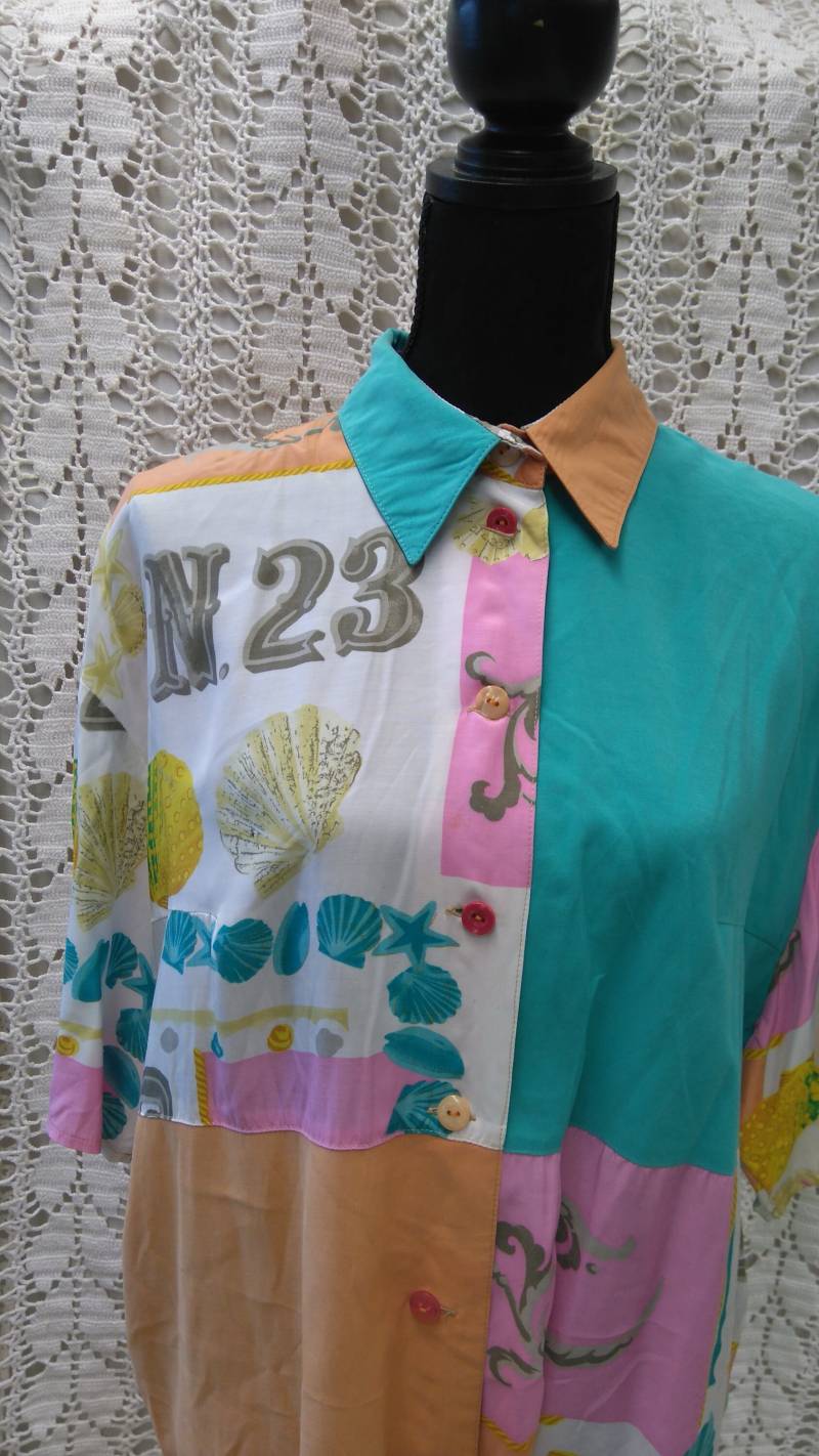 Große 80Er Jahre Damen Bluse Sonja Modelle, Sommerbluse. Vintage Shirt Mit Kurzen Ärmeln. Boho Boho. Größe Large von Endladesign