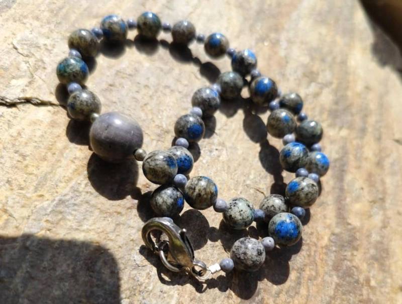 K2 Stone Blaue Koralle Kette Kontexte Verstehen K2 Stone Blaue Koralle Kette Kontexte Verstehen von EnergieArbeitGraz