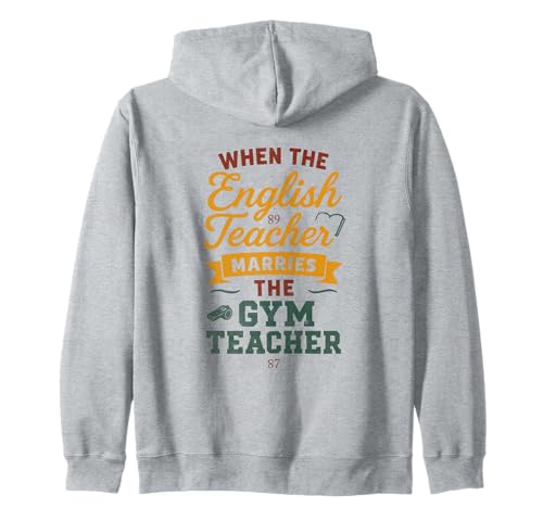 Wenn die Sportlehrerin heiratet Die Sportlehrerin Mädchen Damen Kapuzenjacke Wenn die Sportlehrerin heiratet Die Sportlehrerin Mädchen Damen Kapuzenjacke von Engagement Announcement 87 89 Love Apparel