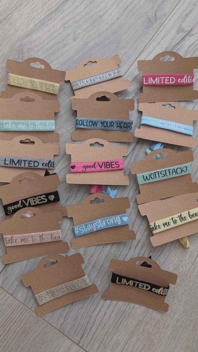Armbänder Mit Text #sommer #statement #vibes von EngelsSchmuckdesign