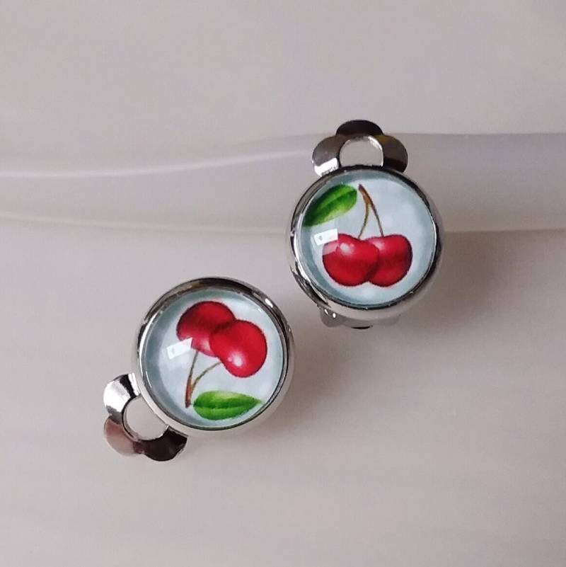 Mädchen Ohrclips Oder Ohrstecker Kirschen /Kinder Ohrringe /Mädchen Ohrringe/ Farbe Silber/ Geschenk von Engelswunsch