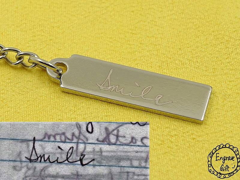 Schlüsselanhänger Mit Individueller Handschrift-Gravur - Personalisiertes Erinnerungsgeschenk Metallgravur Süßer Schlüsselring von EngraveGift