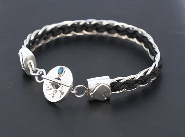 Benutzerdefinierte Rosshaar Armband, Silber 9Ct Gold Pferd Namen Memorial Armband Benutzerdefinierte Rosshaar Armband, Silber 9Ct Gold Pferd Namen Memorial Armband von Enigmahorse