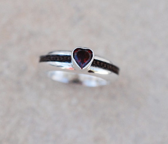 Benutzerdefinierte Rosshaar-Ring, Sterling Silber Gold Rose Haustier Pelzring, Asche-Ring, Gedenkring Benutzerdefinierte Rosshaar-Ring, Sterling Silber Gold Rose Haustier Pelzring, Asche-Ring, Gedenkring von Enigmahorse