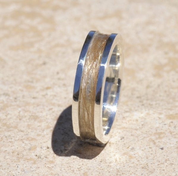 Tierfell Ring, Filzring Sterling Silber, Tierfell Ring Gold, Katzen Ring, Feuerzeug Ring, Erinnerungsring, Asche Feuerbestattung Tierfell Ring, Filzring Sterling Silber, Tierfell Ring Gold, Katzen Ring, Feuerzeug Ring, Erinnerungsring, Asche Feuerbestattung von Enigmahorse