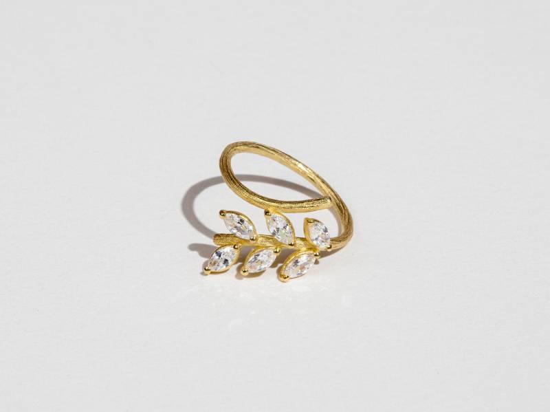 Gold Zweig Ring Weiße Zirkon Blätter, Filled Silber Gold Zweig Ring Weiße Zirkon Blätter, Filled Silber von Enlitho