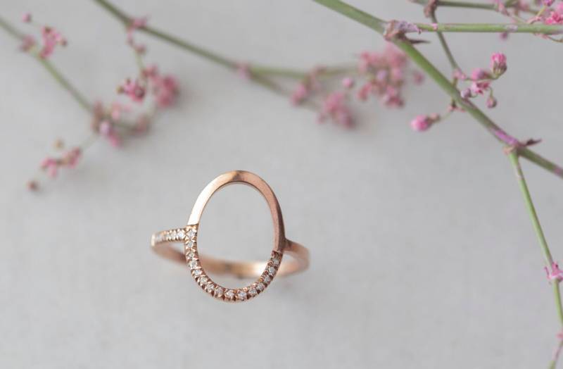 Offener Ovaler Ring Mit Zirkon 14K Rose Vergoldet - Zierlicher Decemeber Geburtsstein von Enlitho