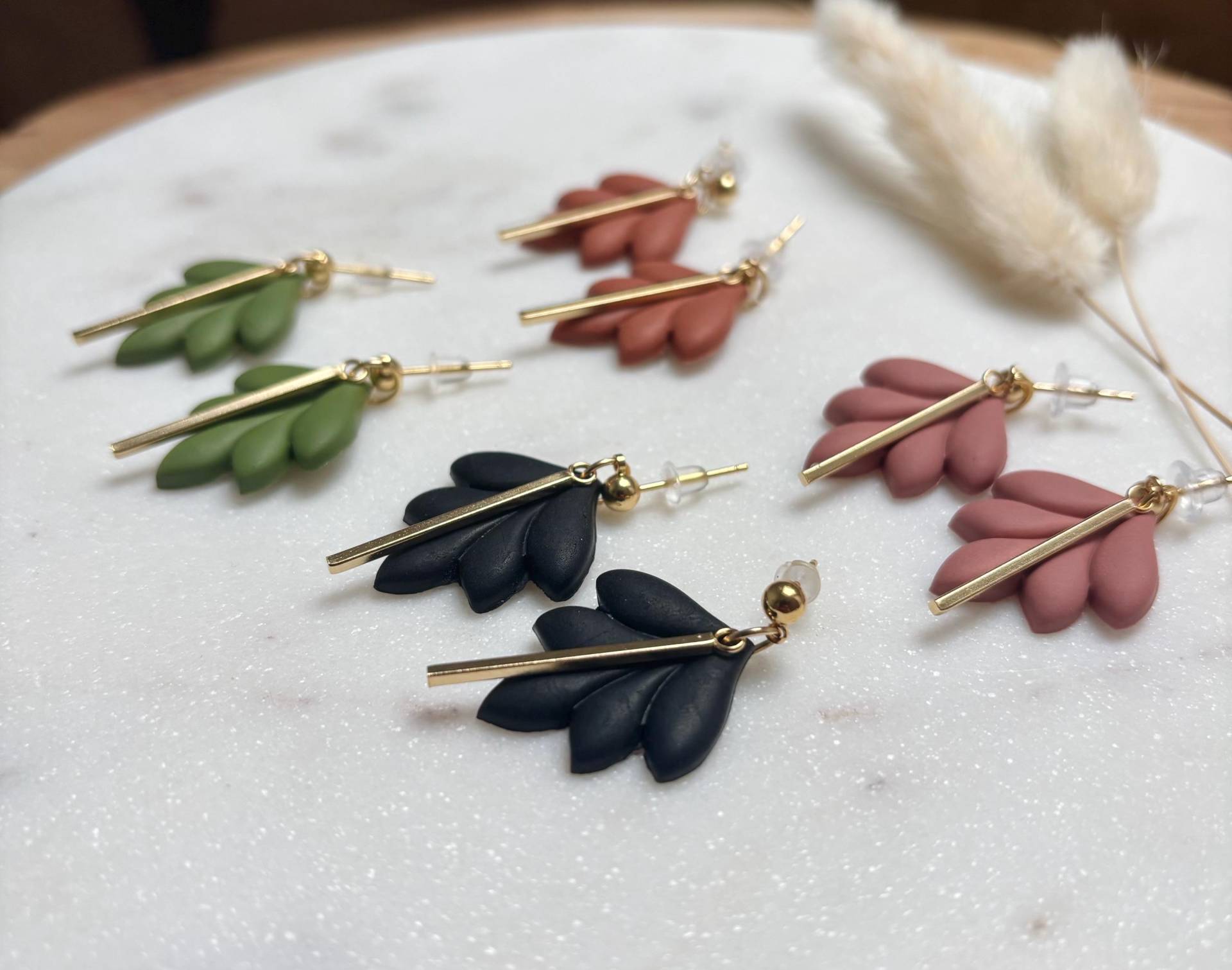 Ohrringe Polymerclay „Modern Leaf" Ohrringe Polymerclay „Modern Leaf" von Enoughtobe