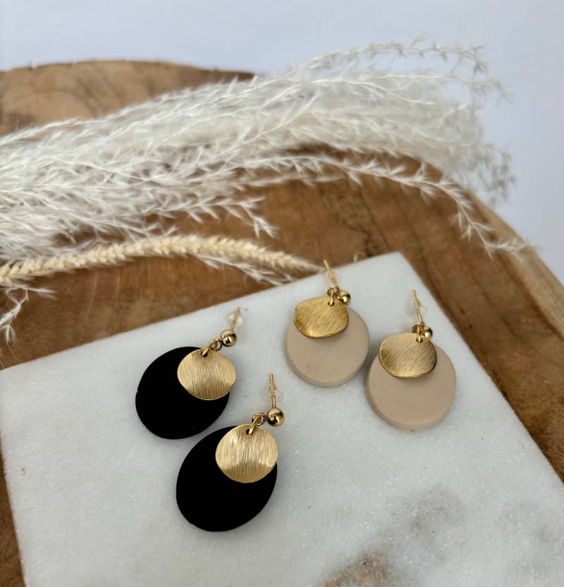 Polymerclay Ohrringe „Laiana" Minimalistisch, Klassisch, Schön Polymerclay Ohrringe „Laiana" Minimalistisch, Klassisch, Schön von Enoughtobe