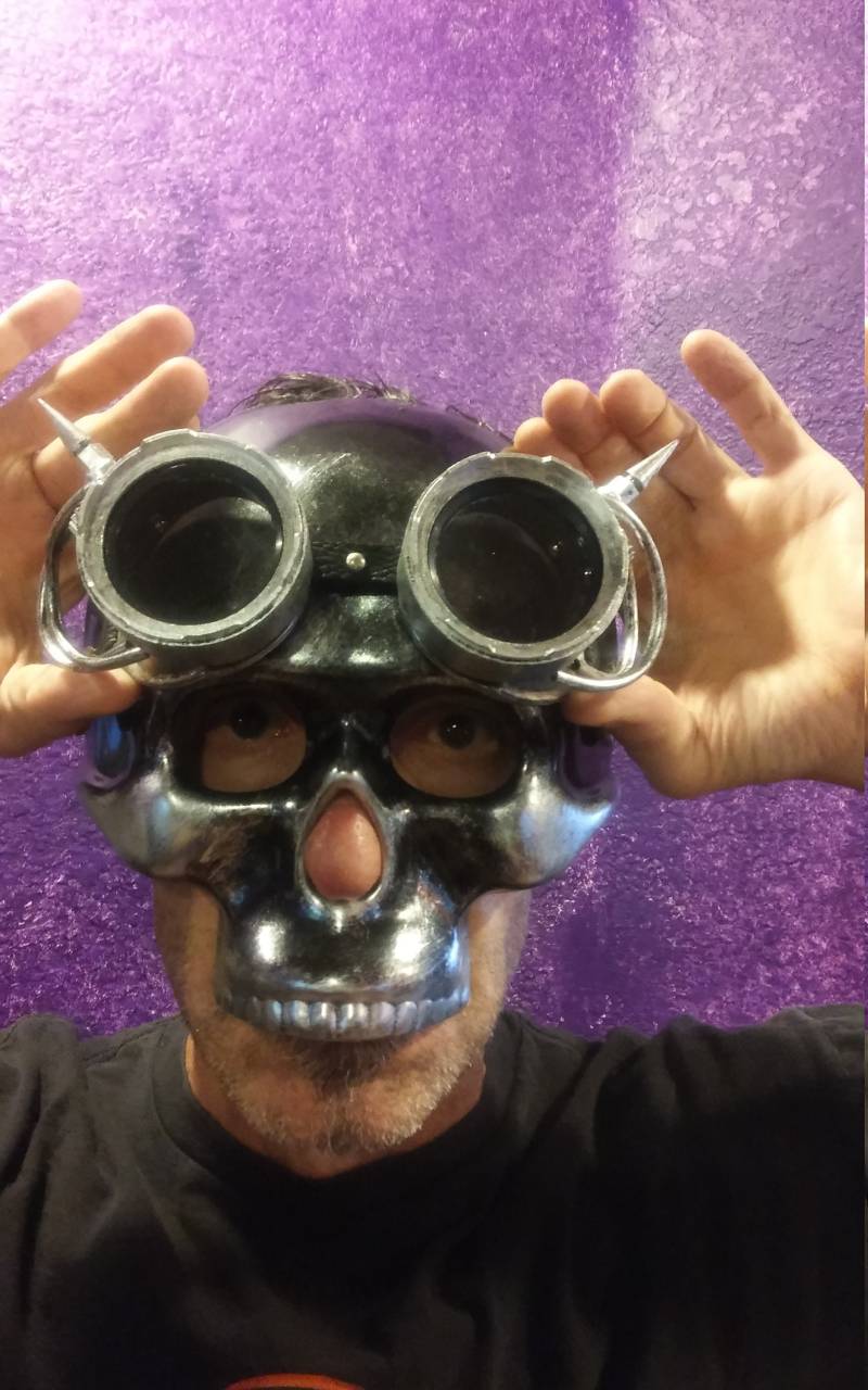 Brennen Mann Schädel Maske Mit Brille Brennen Mann Schädel Maske Mit Brille von EnterTheBurn