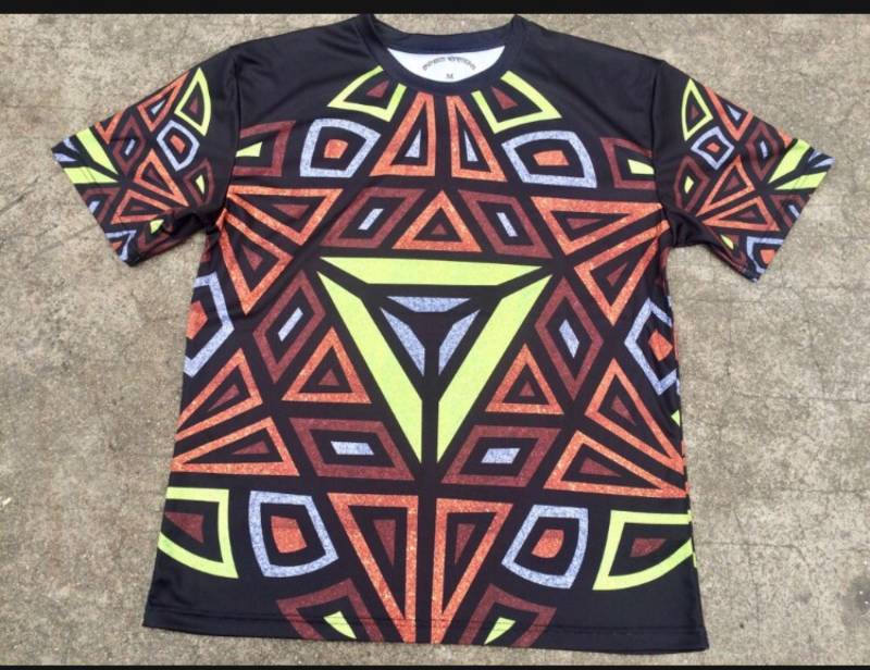 Rotes Heilige Geometrie Shirt Rotes Heilige Geometrie Shirt von EntheosVibrations