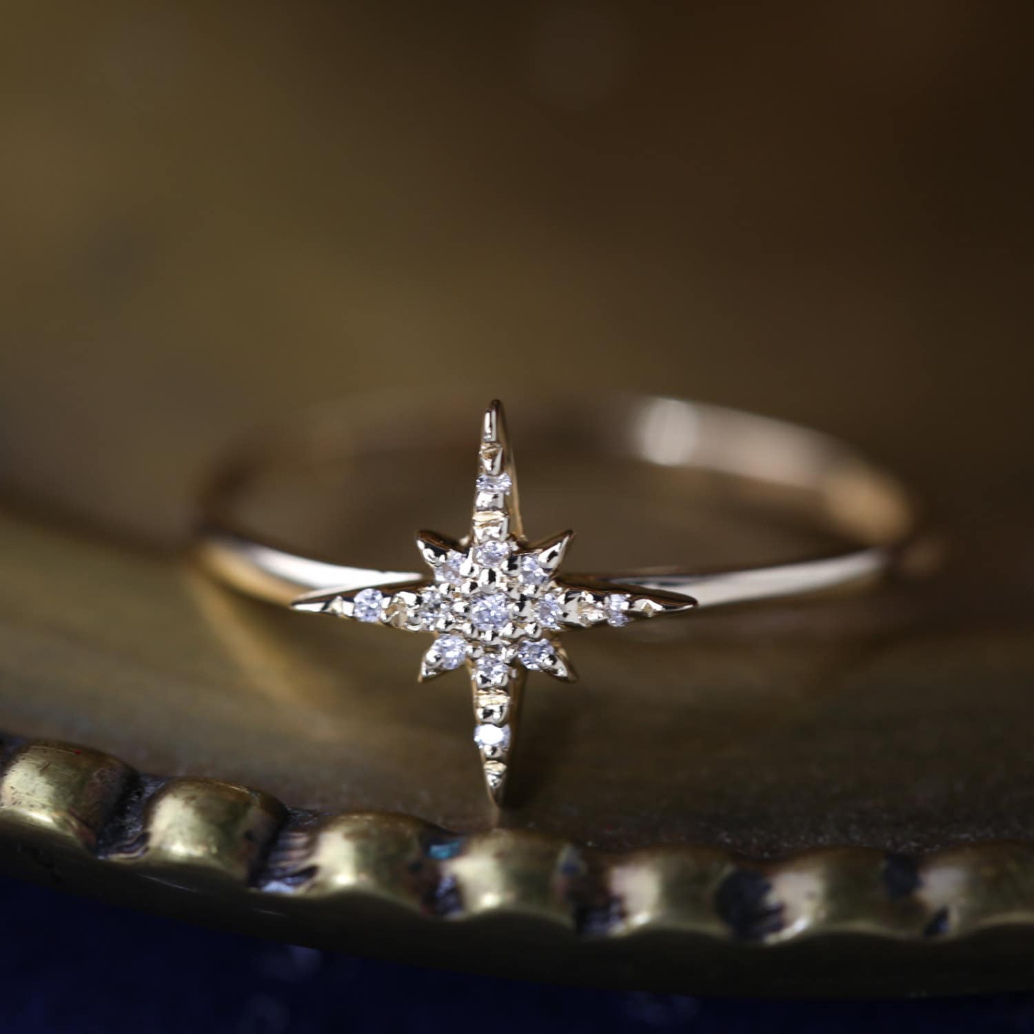 Starburst Diamantring, Stern Diamant Ring, 585 Gelbgold, Roségold, Weißgold, Zarter Einzigartiger Statement Ring von EnveroJewelry