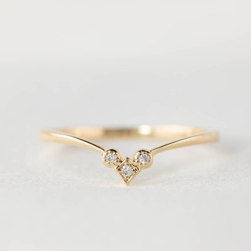 stern Akzent Ring, Diamant Gebogen Verschachteln V Form Ehering, Einzigartige Zarte Zierliche 14K Gold, Roségold, Weißgold von EnveroJewelry