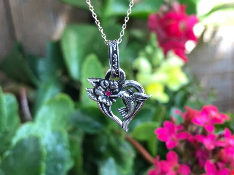 Kolibri-Herz Anhänger Rubin & Diamant Sterling Silber Blume Kolibri-Herz Anhänger Rubin & Diamant Sterling Silber Blume von EphemeralLegacy