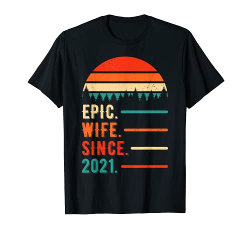 Epic Wife Since 2021 1 Years Women 1st Wedding Anniversary T-Shirt Epic Wife Since 2021 1 Years Women 1st Wedding Anniversary T-Shirt von Epic Wife Vintage Women Wedding Anniversary Tees