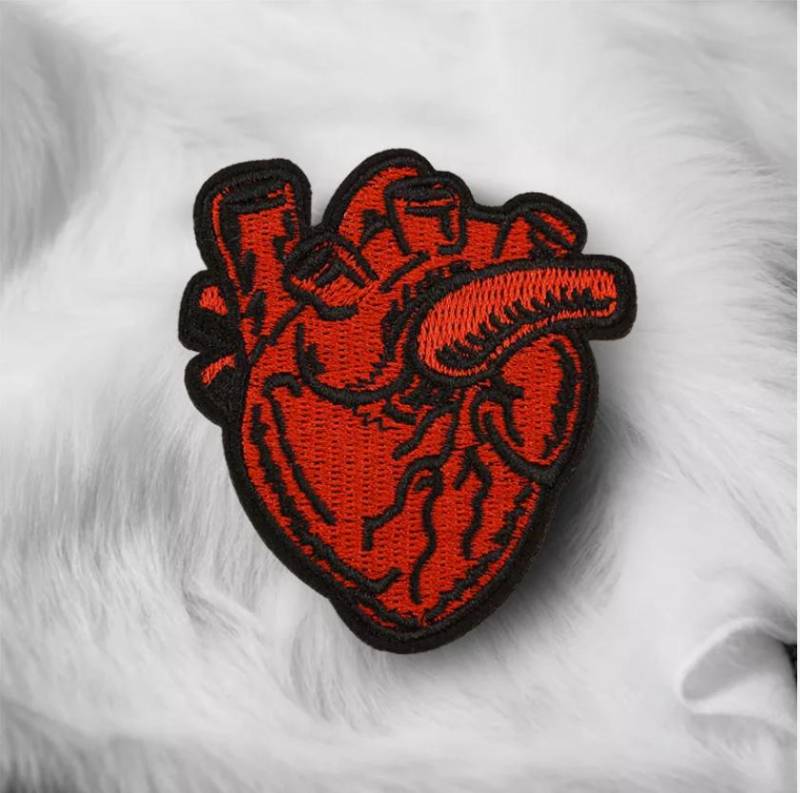 2Pcs Rot Herz Stickerei Patch Bügelflicken Aufnäher Bild Abzeichen Nähen Iron Kleider von EpicsellShop