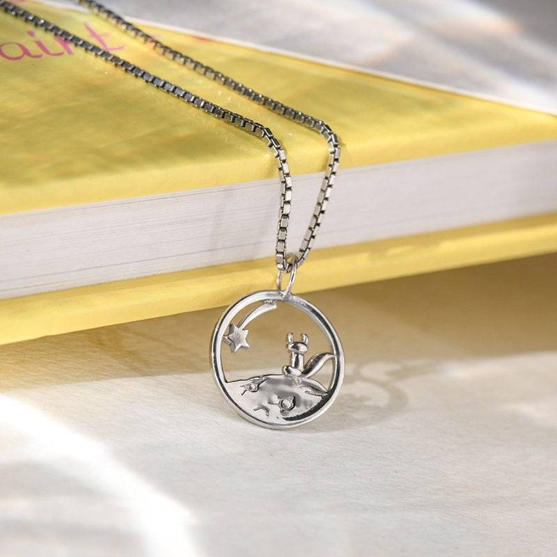 Der Kleine Prinz Cut Out 14K Oder 18K Gold Halskette Mit Fuchs | Silberanhänger Le Petit Prince Anhänger Aus Platin, Runder Stern Der Kleine Prinz Cut Out 14K Oder 18K Gold Halskette Mit Fuchs | Silberanhänger Le Petit Prince Anhänger Aus Platin, Runder Stern von EppiJewelry