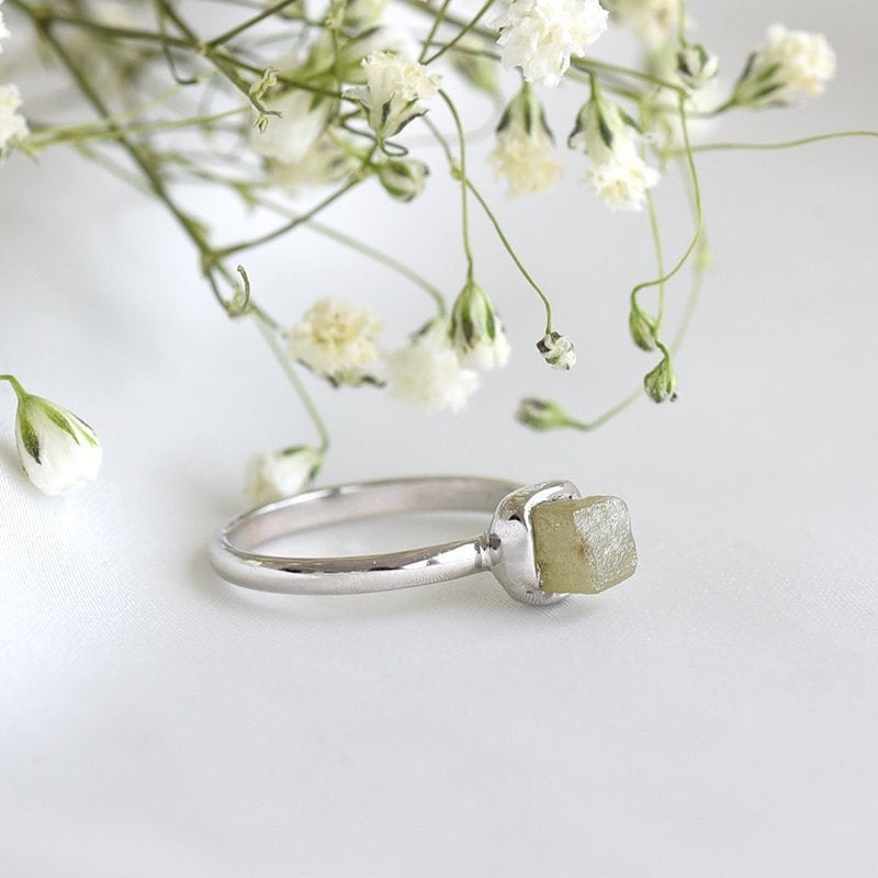 Gelbe Rohdiamant Massiv Gold Ringe | Minimalist Ring von EppiJewelry