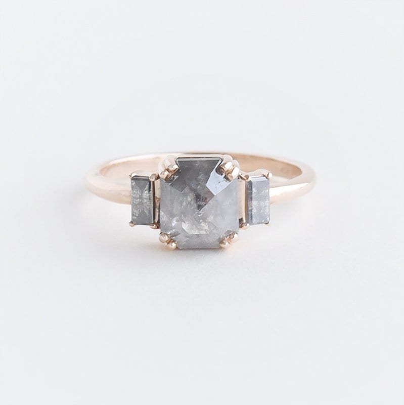 Unikat Ring Mit Asscher Salz Und Pfeffer Diamant | Massiver 585Er Goldring Grauem von EppiJewelry