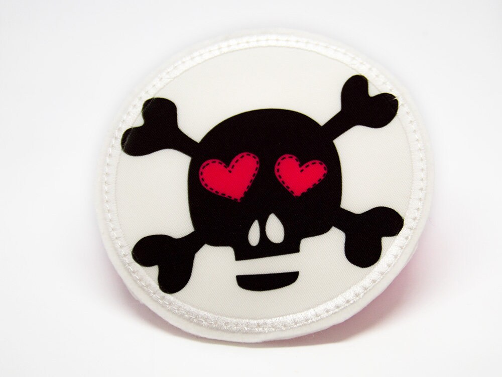 stoff - Klett Patch Für Schulranzen Totenkopf 2 Personalisierbar Mit Namen Auch Als Anhänger Oder Bügelpatch stoff - Klett Patch Für Schulranzen Totenkopf 2 Personalisierbar Mit Namen Auch Als Anhänger Oder Bügelpatch von Erdbeerkobold