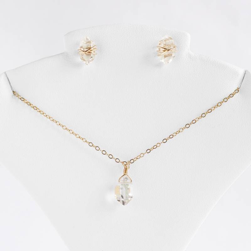 Herkimer Diamant Schmuckset Gold Filled Kette & Ohrhänger Herkimer Diamant Schmuckset Gold Filled Kette & Ohrhänger von EricaMarieLLC