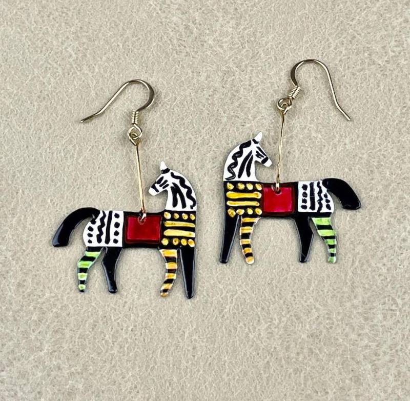 Pferdeohrringe Handgemachte Kupfer Emaille Gemalt Pferdekunst Schmuck Pferdeohrringe Handgemachte Kupfer Emaille Gemalt Pferdekunst Schmuck von EricasCreatures