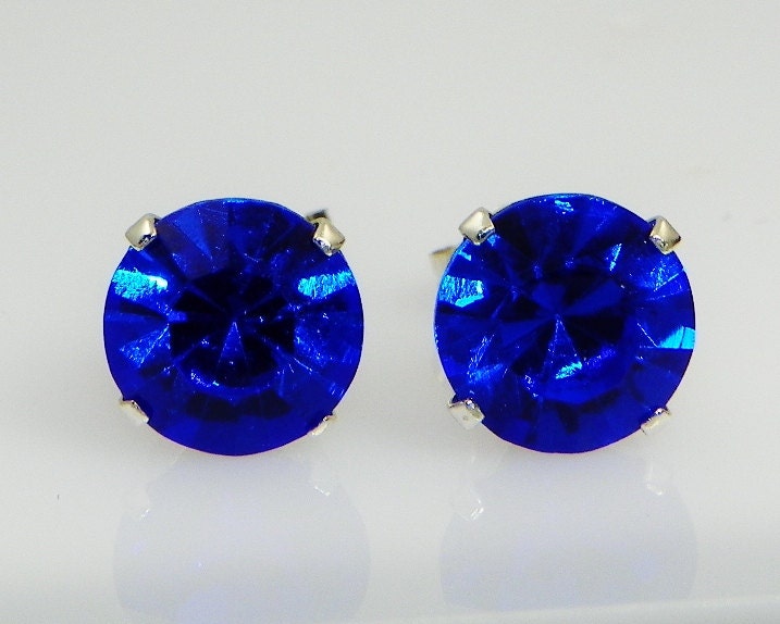 3mm - 8mm Crystal Sapphire Sterling Silber Ohrringe Mit Swarovski Kristallen | Geschenkbox Enthalten 3mm - 8mm Crystal Sapphire Sterling Silber Ohrringe Mit Swarovski Kristallen | Geschenkbox Enthalten von ErikasDelights