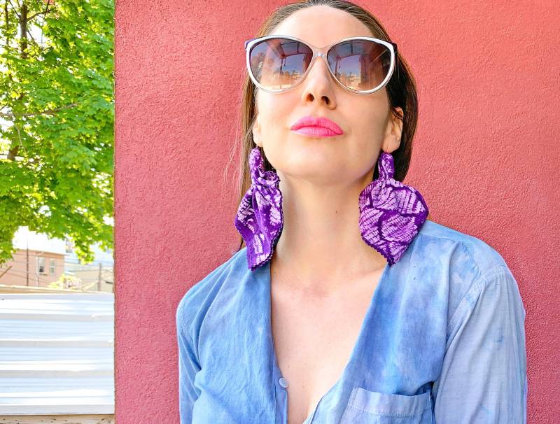 Violett Stoff Ohrringe - Recycling Vintage von ErinElsie