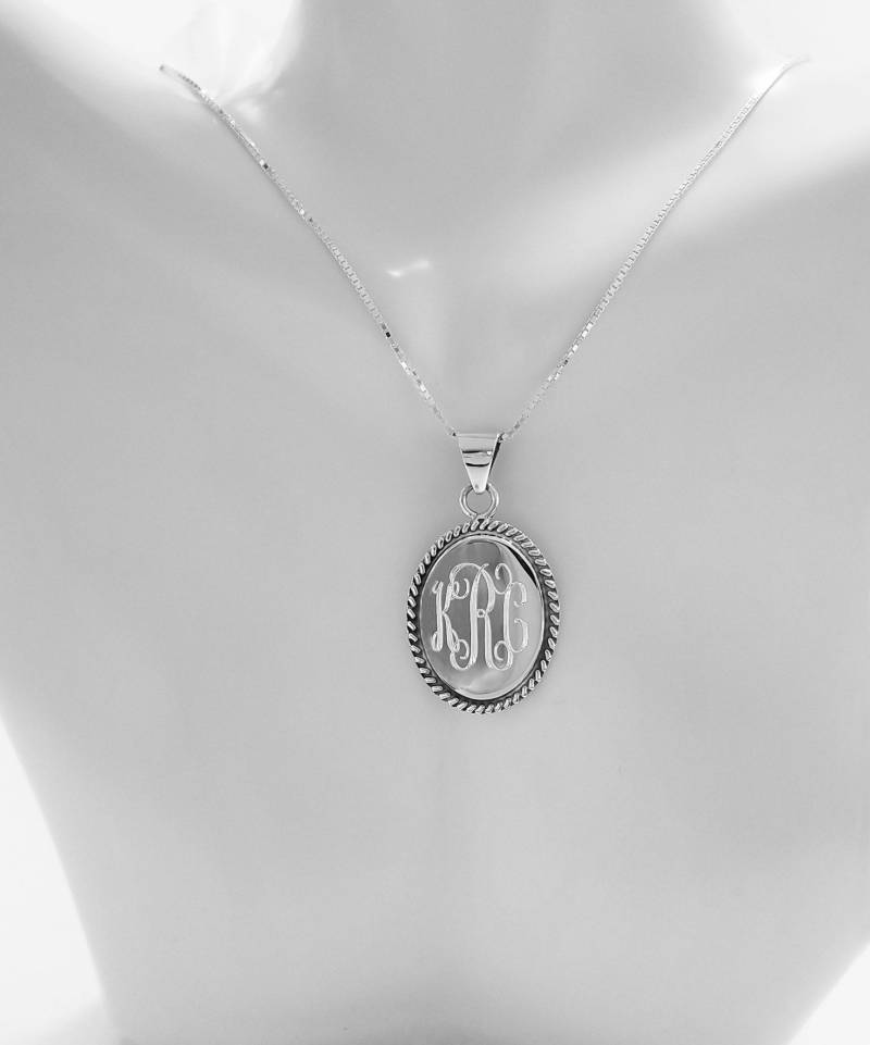 sterling Silber Monogramm Anhänger Personalisierte Oval Seil Eingefasst von ErinSilverCraft