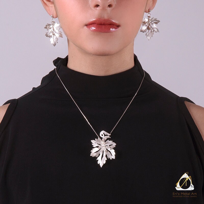 Handgefertigte Rebe Blatt Silber Anhänger, Herbst/Herbst Hochzeit, Braut-Party-Geschenk, Natur Schmuck, Schmuck-Geschenk Für Frauen von ErisMetalArt