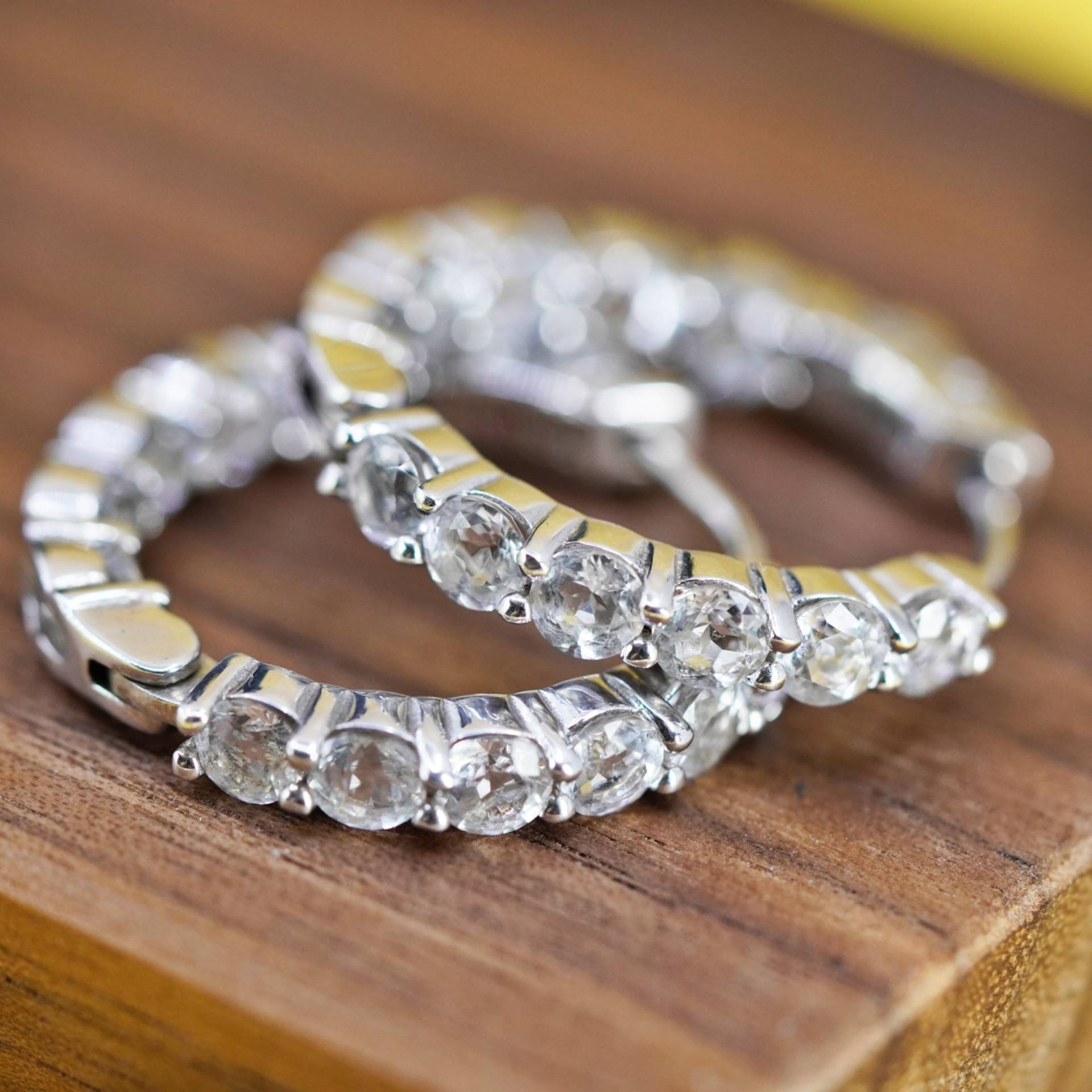 1", Vintage Bbj Sterling Silber Handgemachte Ohrringe, 925 Huggie Hoops Mit Cluster Cz, Gestempelt von ErisSilver