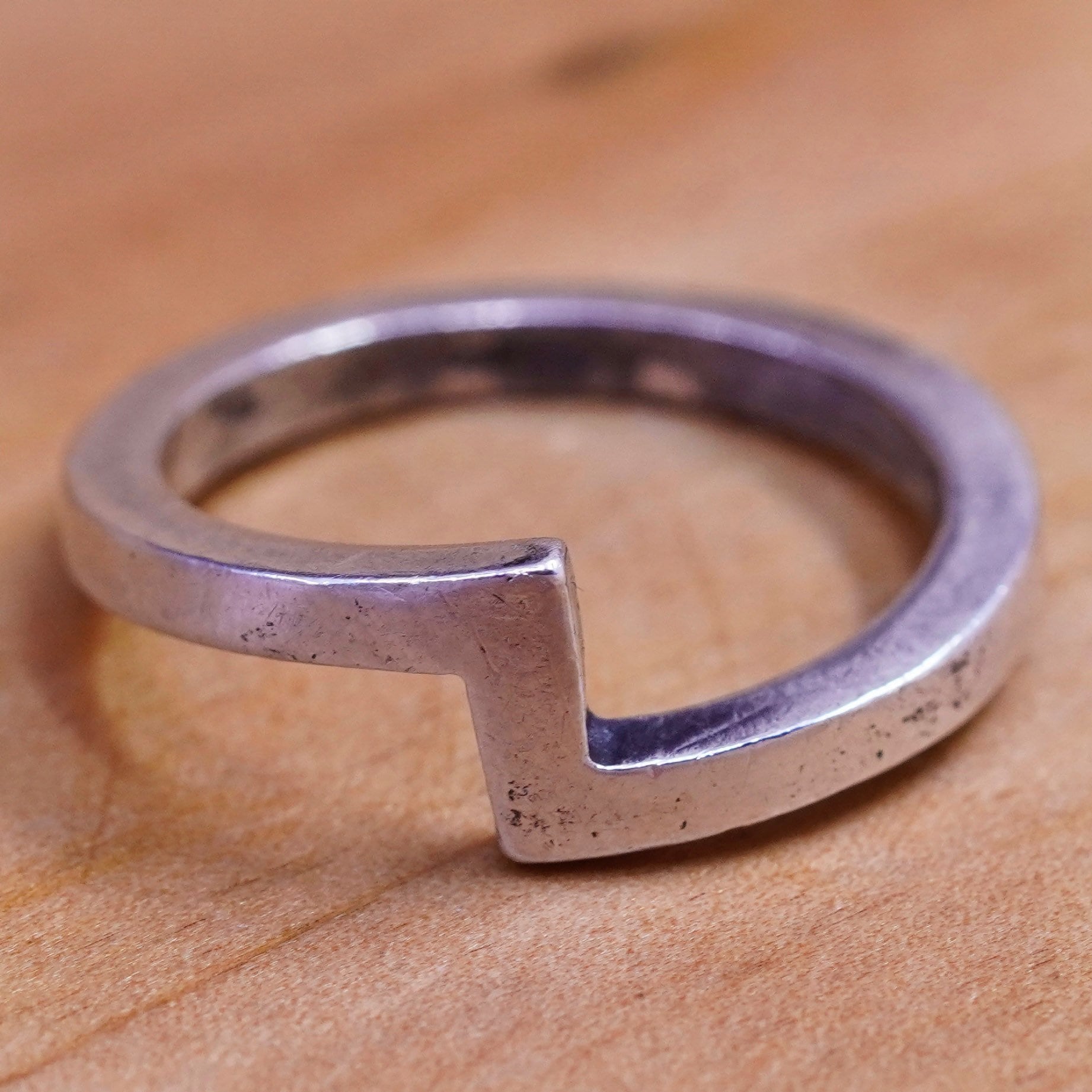 Größe 6, Vintage Sterling Silber Handgemachter Ring, Moderne Fette 925 Band, Silber Geprüft von ErisSilver