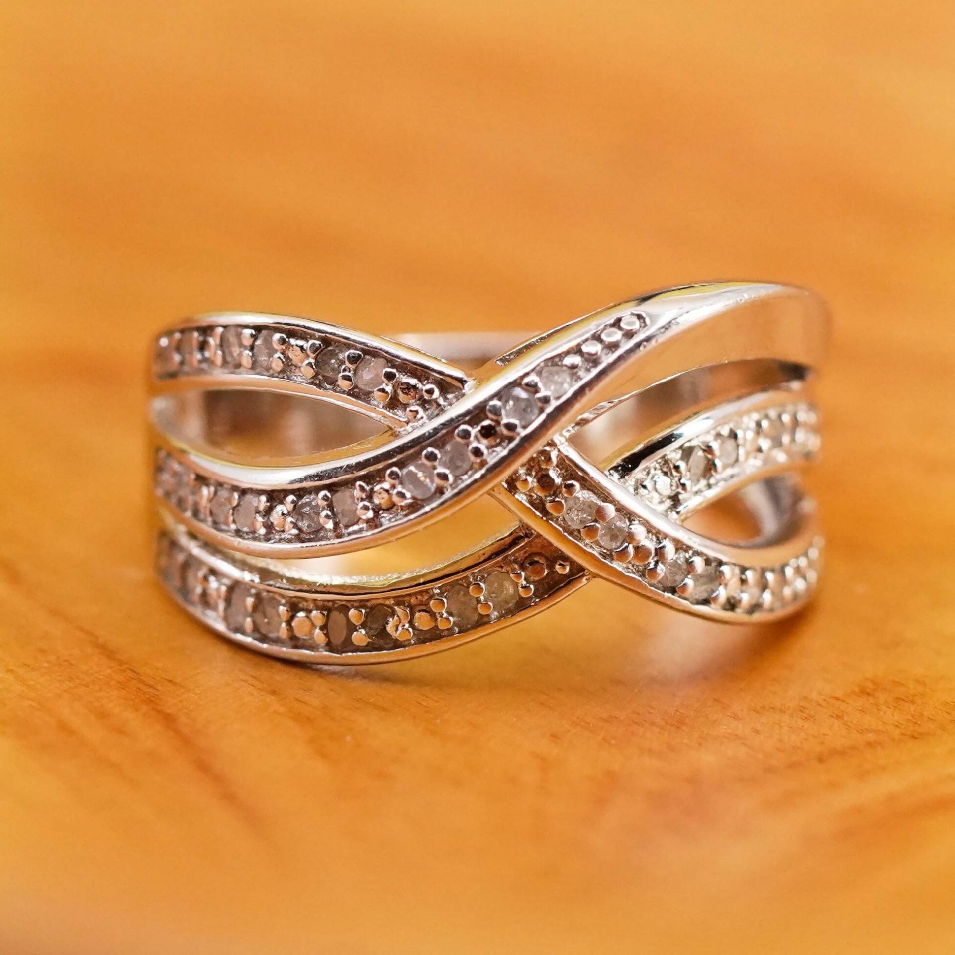 Größe 7, Vintage Sterling Silber Handgemachter Ring, 925 Welliges Band Mit Cluster Diamant, Gestempelt 925, Diamantgeprüft von ErisSilver