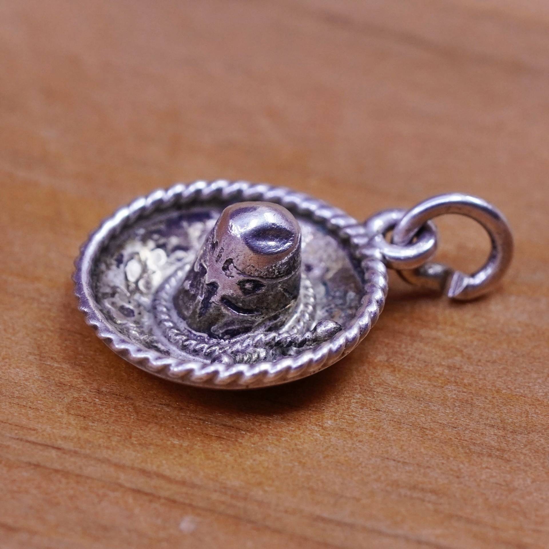 Vintage Sterling Silber Handarbeit Charm, Mexiko 925 Sombreros Hut Anhänger, Gestempelt von ErisSilver