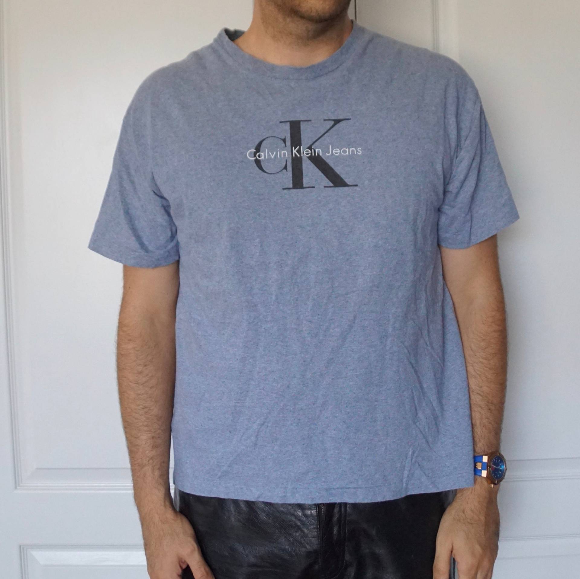 Vintage Klassiker Der 1990Er Jahre Kleidung Calvin Klein Ck Spell Out Shirt Großes Retro-Mode-T-Shirt, Herrenbekleidung, Geschenk Für Freund von ErniesFineVintage