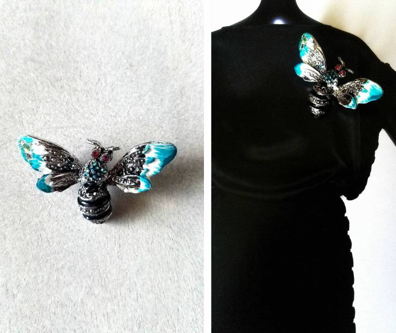 1950Er Jahre Bienen Pin, Brosche, Anstecknadel, Schmuck, Hart Emaille Pin 1950Er Jahre Bienen Pin, Brosche, Anstecknadel, Schmuck, Hart Emaille Pin von ErstwhileStyle