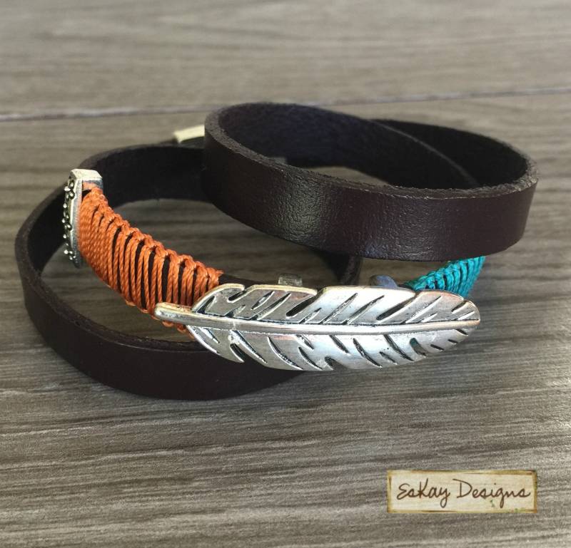 Leder Wickelarmband - Feder Aus Kupfer Und Zinn Leder Wickelarmband - Feder Aus Kupfer Und Zinn von EsKayDesignsSK