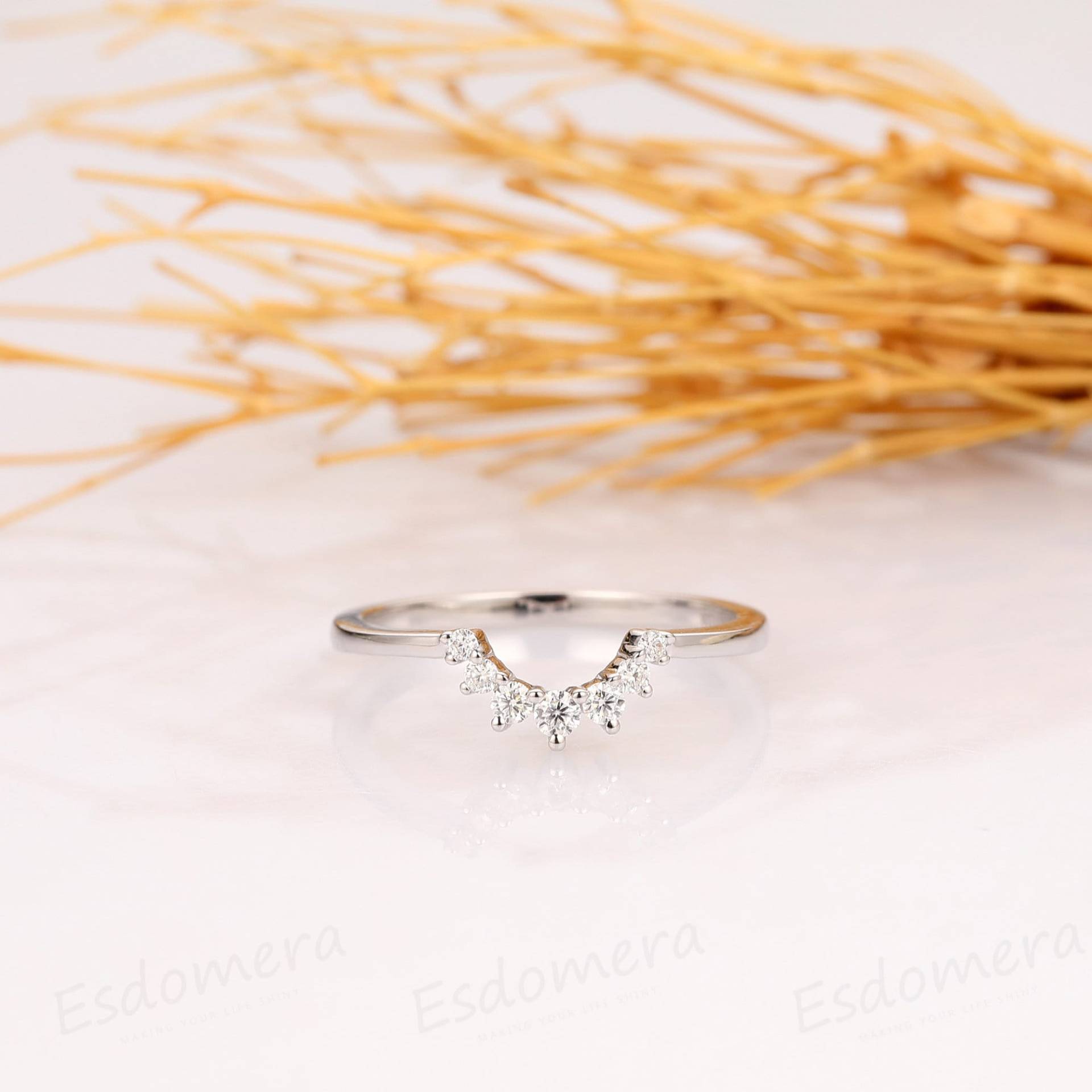 14K Solide Weiß Gold Gebogen Eing, Moissanite Braut Ehering, Zarte Ring, Frauen Passende Band, Jahrestag Ring von Esdomera