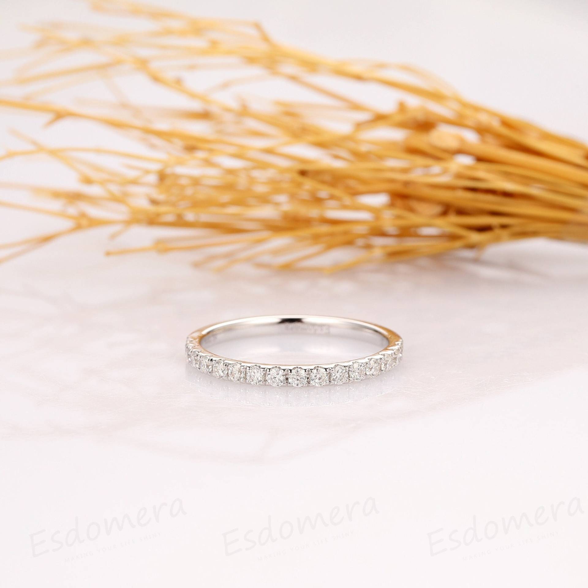 14K Weißgold Ehering, Halbe Ewigkeit Passender Ring, Versprechen Jubiläumsring, Geburtstagsgeschenk Für Liebhaber, Zierlicher Brautring von Esdomera