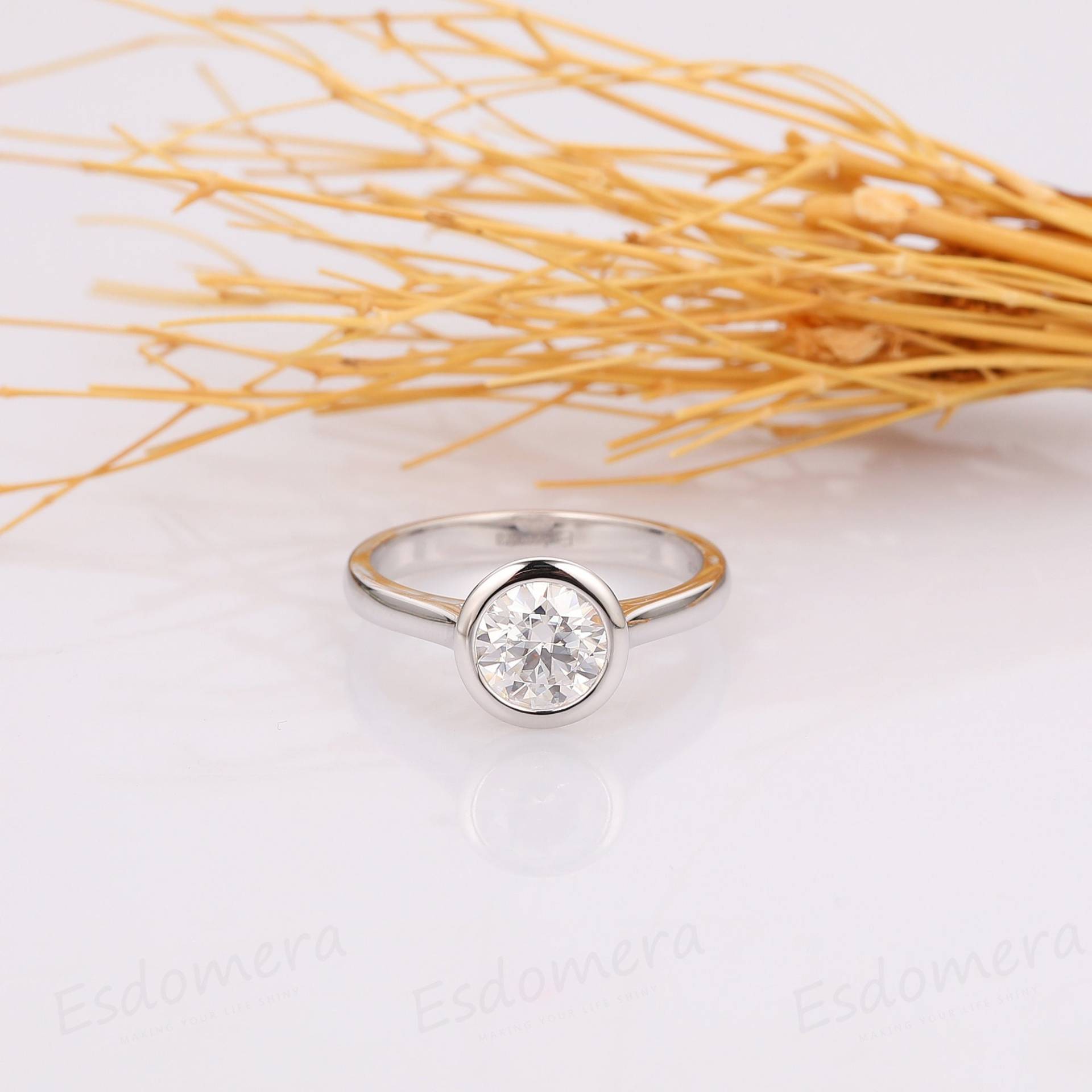 6, 5 Mm Moissanite Verlobungsring, 14K Weißgold Braut Jubiläumsring, Schlichter Hochzeitsring, Handgemachter Schmuck von Esdomera