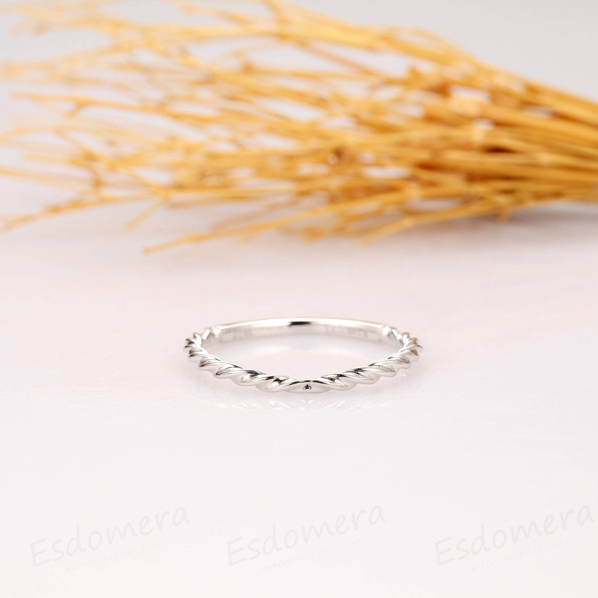 Geschwungener Schlichter Ehering, 14K Weißgold Passendes Band, Frauenring, Brautring, Jahrestagsring Für Sie, Einfacher Ring von Esdomera