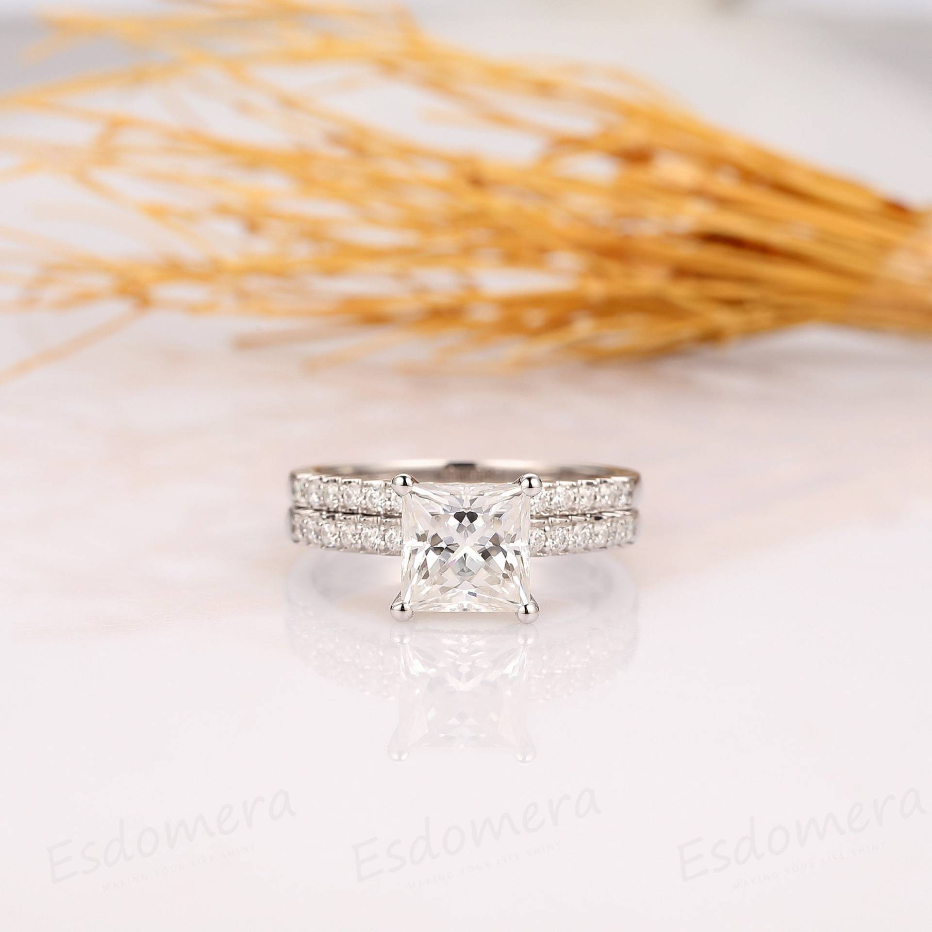 Princess Cut 2Ct Moissanite Ring, 14K Weißgold Ring Set, Ehering Brautring, Vorschlag Täglicher von Esdomera