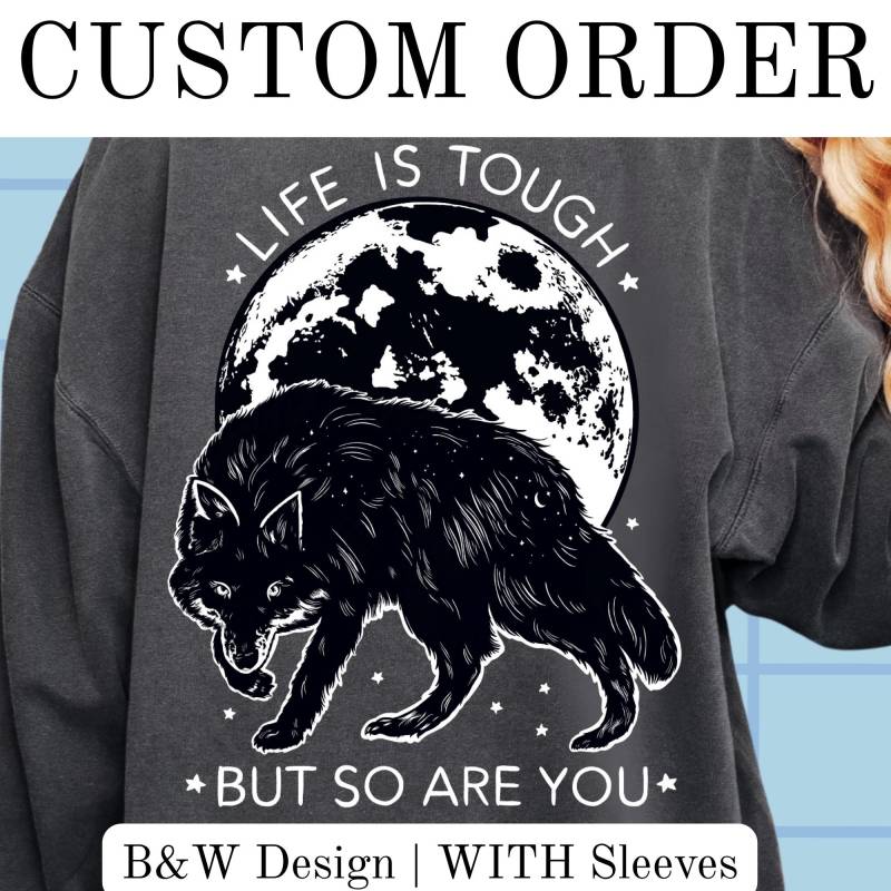 Custom Wolf | Komfortfarben Schwarzweiß Design Mit Ärmeln von EskaandtheAlpenglow