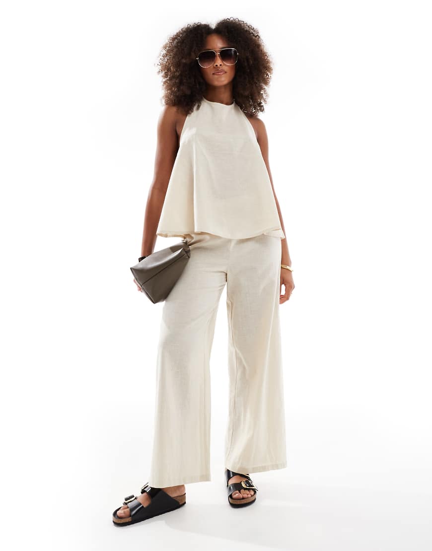 Esmée - Exklusiv - Strandhose in beiger Leinenoptik mit lockerem Schnitt-Neutral Esmée - Exklusiv - Strandhose in beiger Leinenoptik mit lockerem Schnitt-Neutral von Esmée