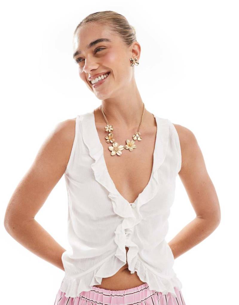 Esmée - Exklusiv - Strandoberteil in Weiß mit gerüschtem Ausschnitt von Esmée