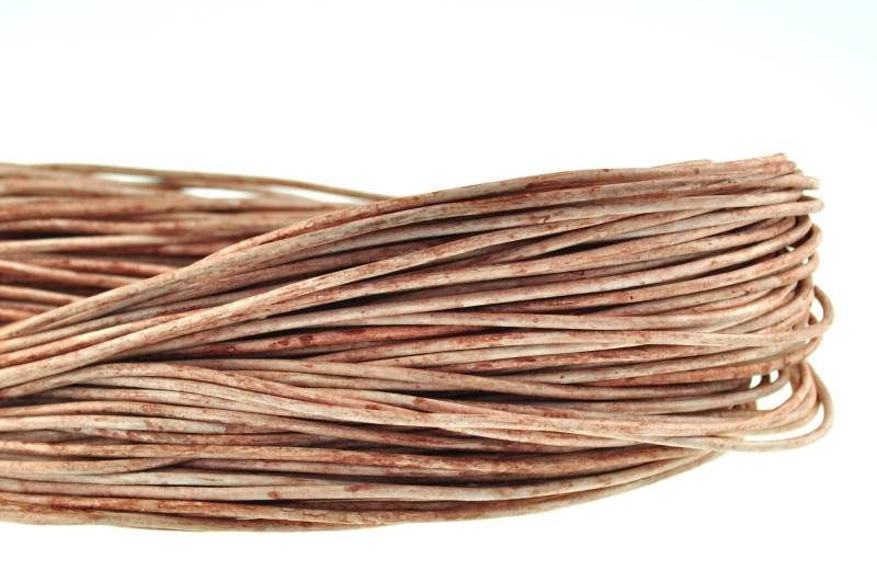 esnado Lederschnur 2mm in Mesh Elfenbein – Echtes Rindsleder von Esnado