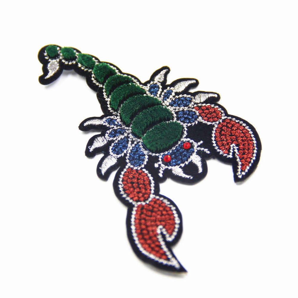 3D Skorpion Gesticktes Bügelbild | 12 X 7 cm von EsonfashionI