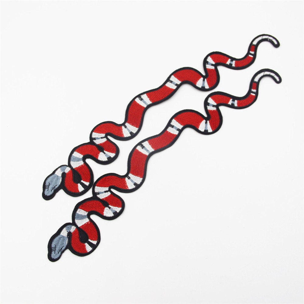 stickapplikation Schlange Rot & Weißer Kragenabnäher | 2Er Set von EsonfashionI