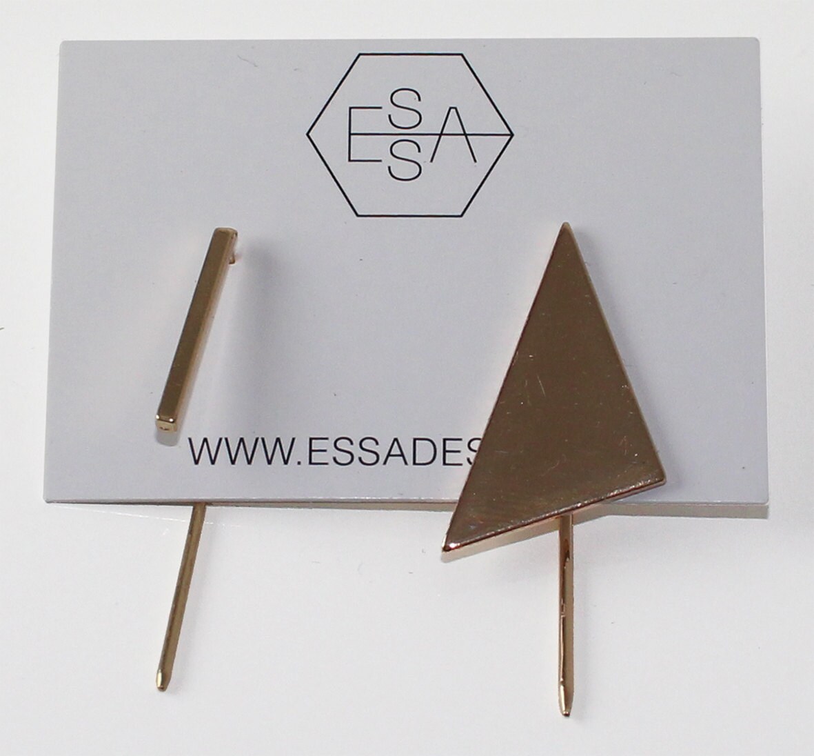 Dreieck Und Stick Ohrring Gold, Silber Schwarz Dreieck Und Stick Ohrring Gold, Silber Schwarz von EssaDesign