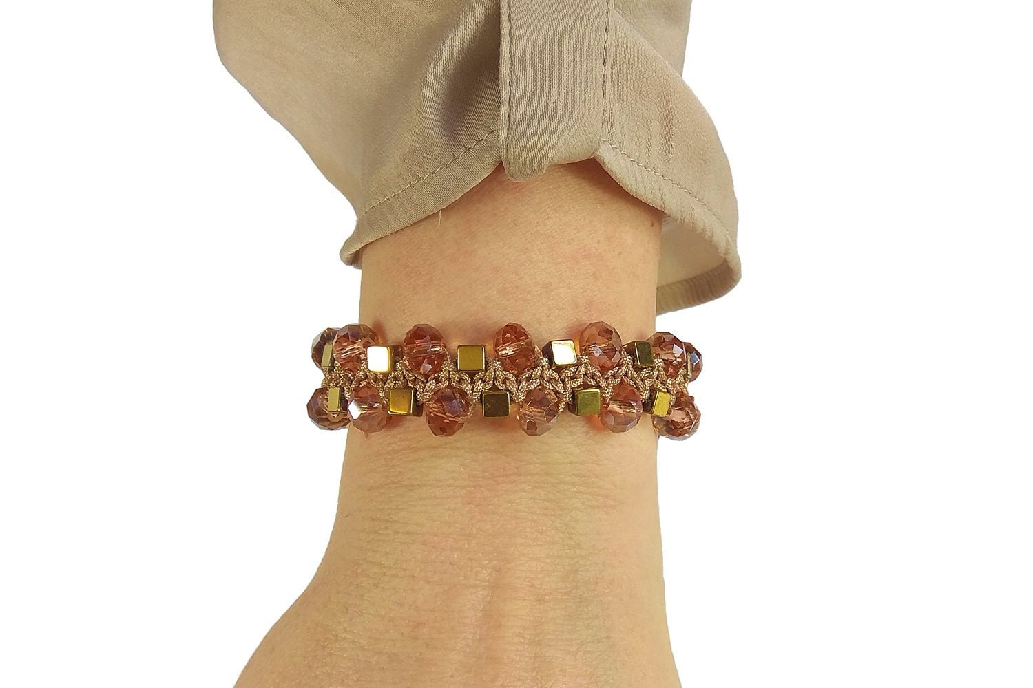 Gold Perlen Freundschaftsarmband Verstellbar, Kristall & Hämatit Gewebtes Armband, Chunky Statement Boho Armband Manschette, Peachy Orange Gold Perlen Freundschaftsarmband Verstellbar, Kristall & Hämatit Gewebtes Armband, Chunky Statement Boho Armband Manschette, Peachy Orange von EssensaJewellery